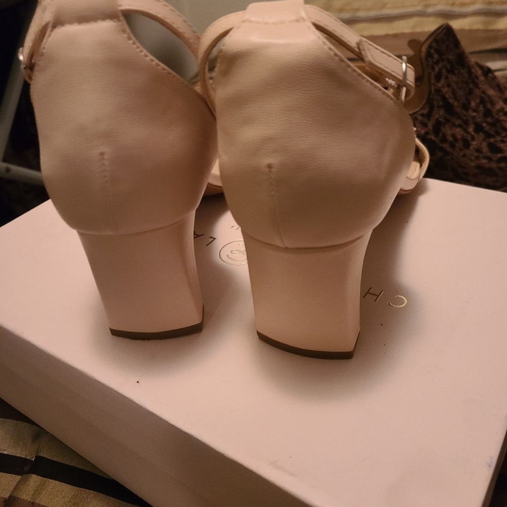 Shoes - Picture 2 of 3